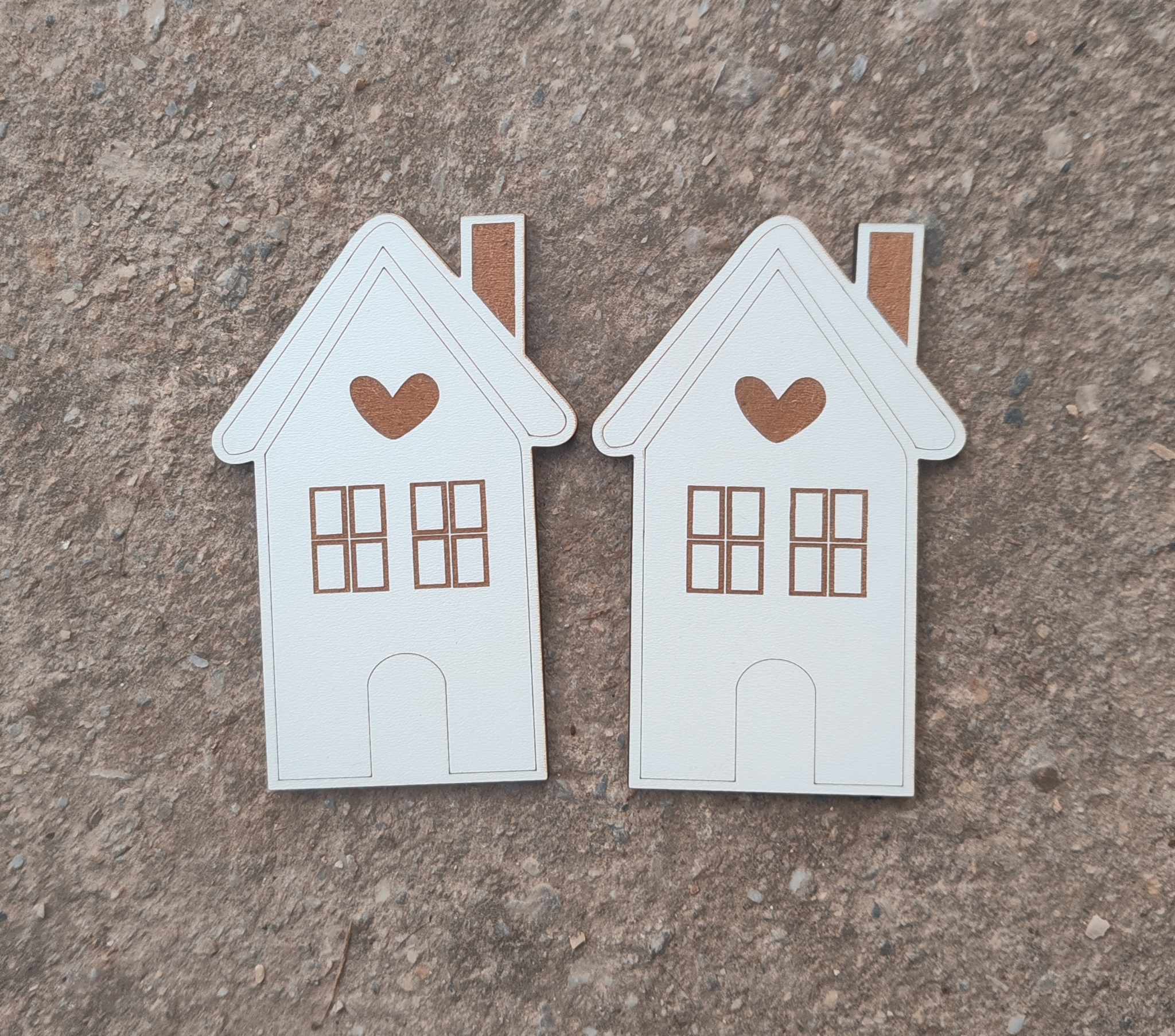 Drevené výrezy na ďalšie dekorovanie