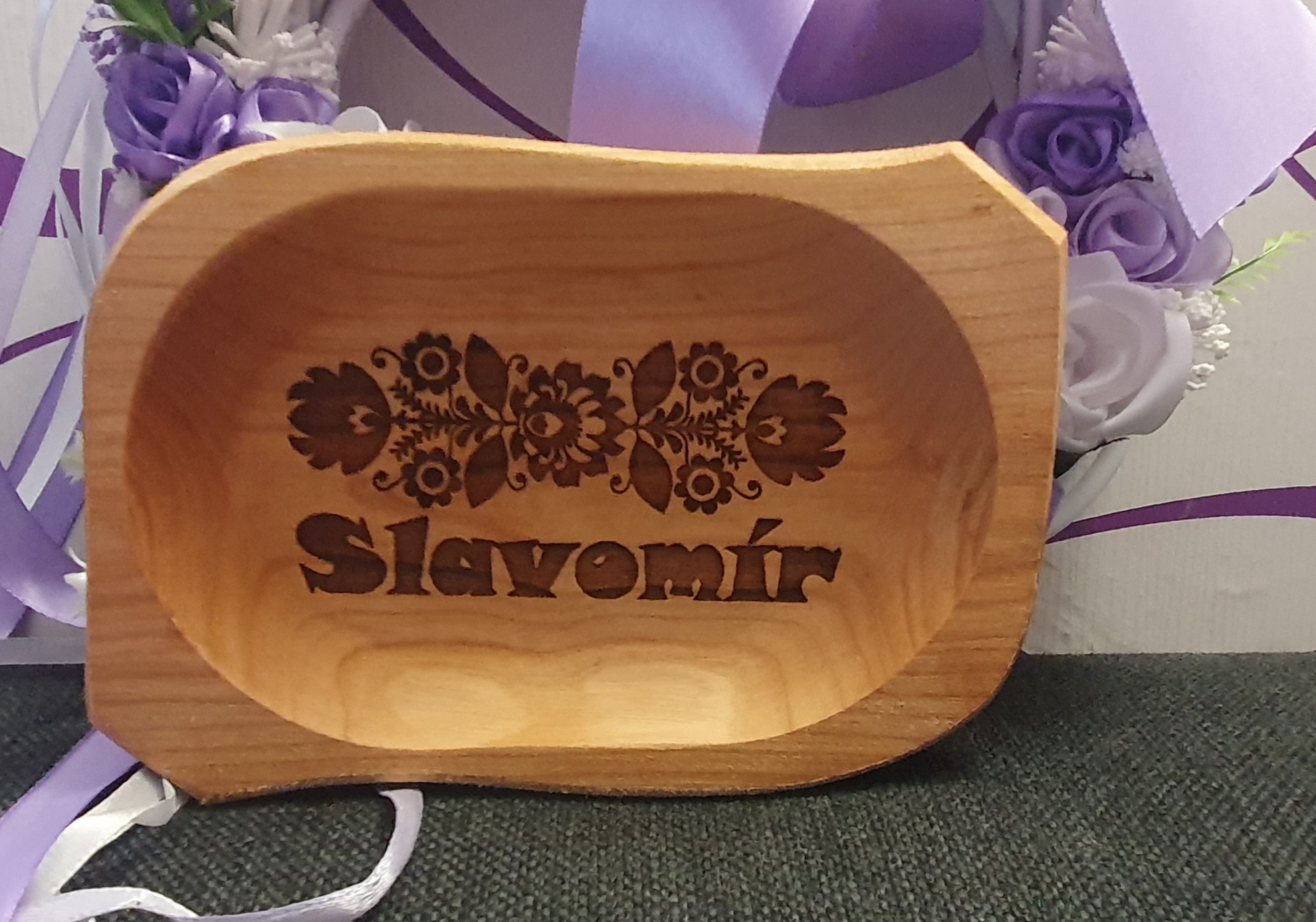 Drevený tanier malý - Meno ľudový štýl  (misa)