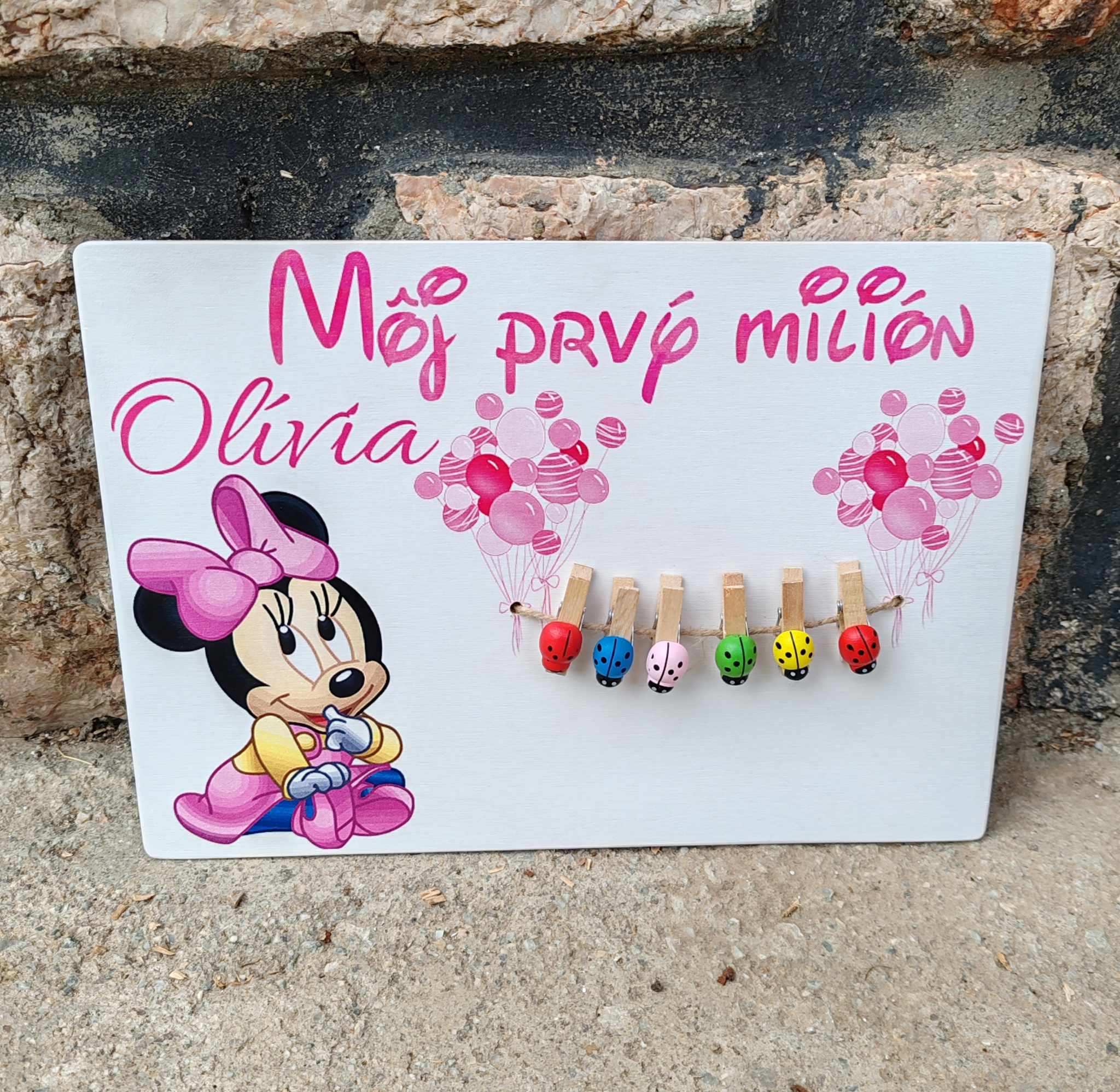 Tabuľa Minie Môj prvý milión (dievča)