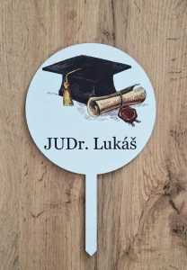 🎓 Personifikovaný zápich do torty – Promócie
