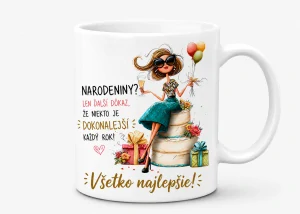 Biely keramický hrnček – Narodeninový motív „Každý rok dokonalejšia“ (s krabičkou)