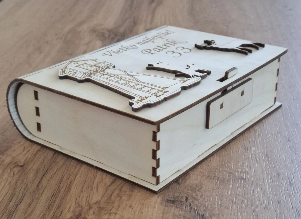 Drevená krabička na darovanie peňazí pre poľovníka